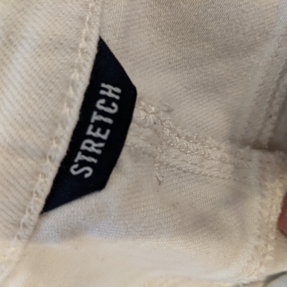 American Eagle white denim shorts - Picture 3 of 5